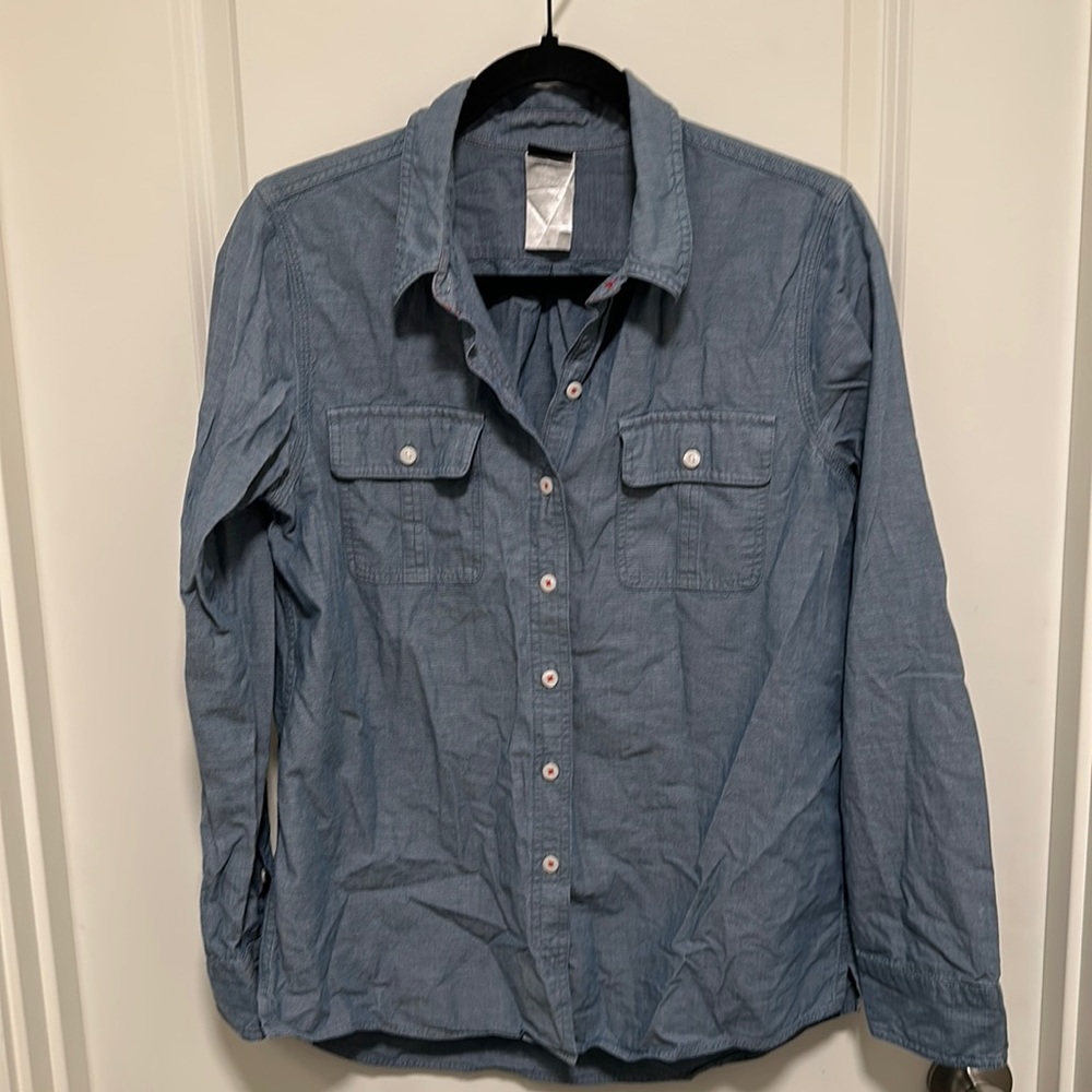 Cute Patagonia Chambray Shirt